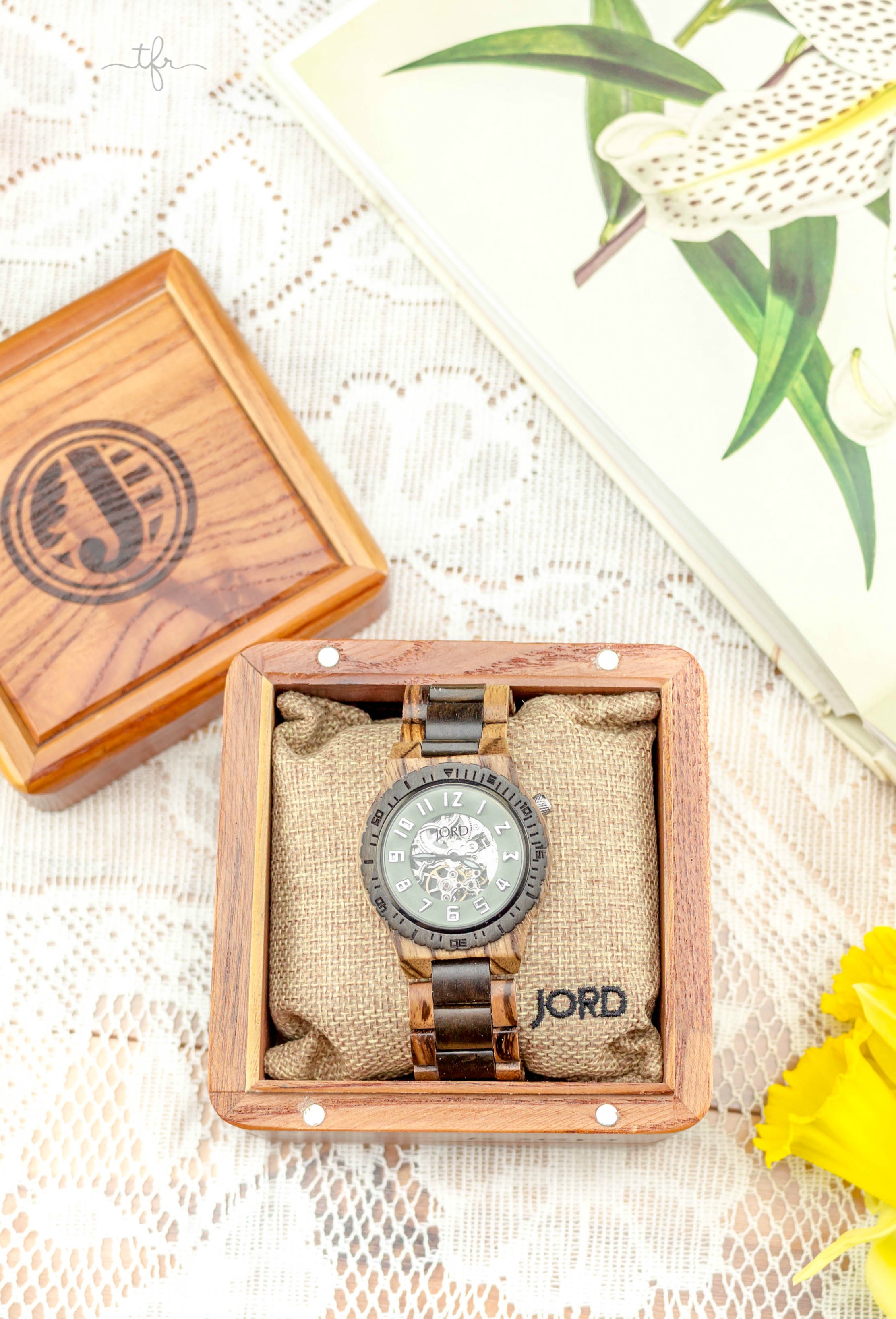 It's Finally Time For Spring | JORD watch giveaway | angiethefreckledrose.com