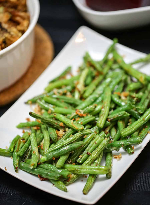 11 Downright Delicious Green Bean Recipes For Thanksgiving | From Playdates to Parties